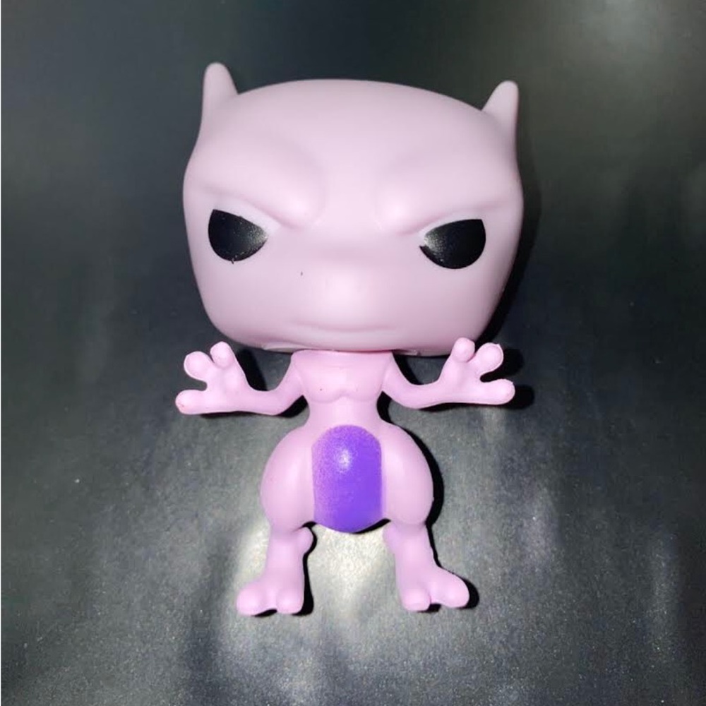 Pokémon Mewtwo Funko Pop #581 vinyl action figure cartoon movie character No Box